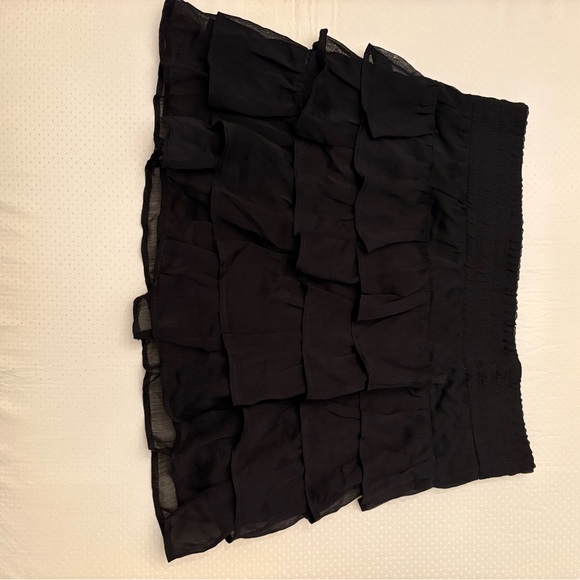 Zenana Outfitters Dresses & Skirts - Zenana Outfitters Black Tiered Ruffle Mini Skirt
